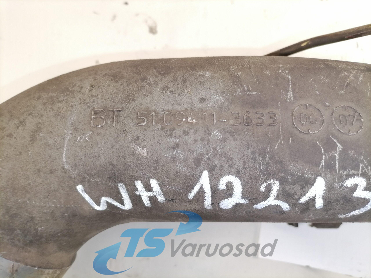 MAN intercooler pipe 51094113633 - Interkühler für LKW: das Bild 2 MAN intercooler pipe 51094113633 - Interkühler für LKW: das Bild 2