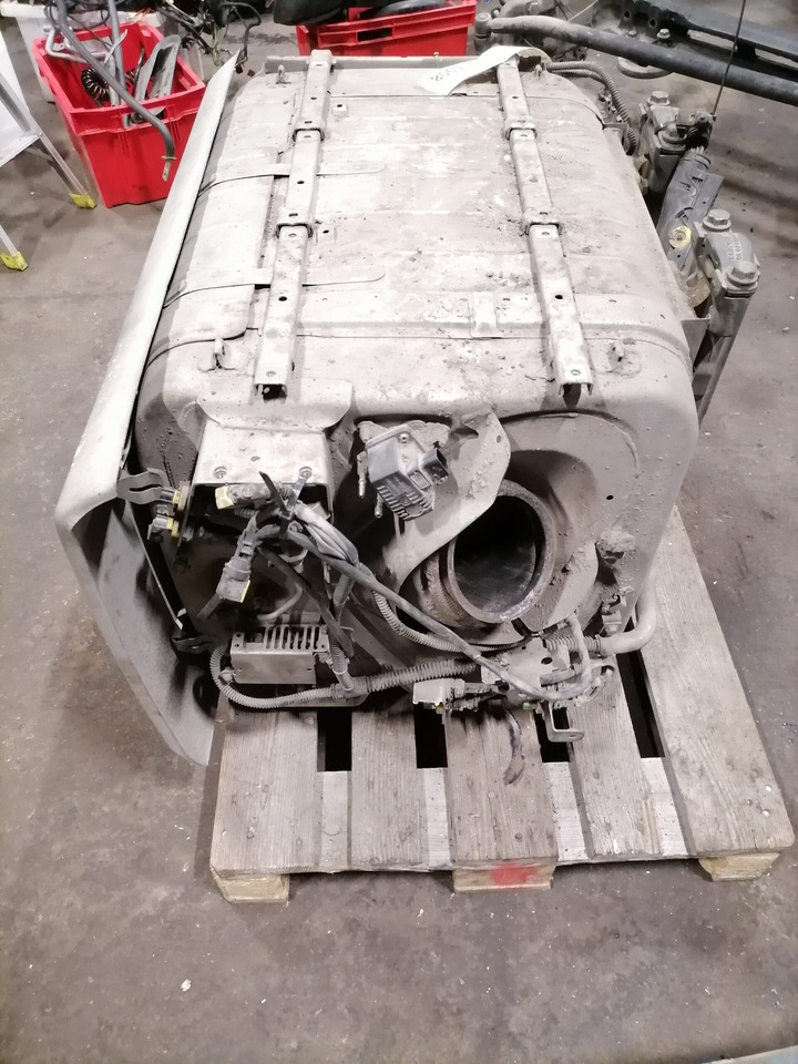 Mercedes-Benz Muffler A0064908512 - Schalldämpfer für LKW: das Bild 3 Mercedes-Benz Muffler A0064908512 - Schalldämpfer für LKW: das Bild 3