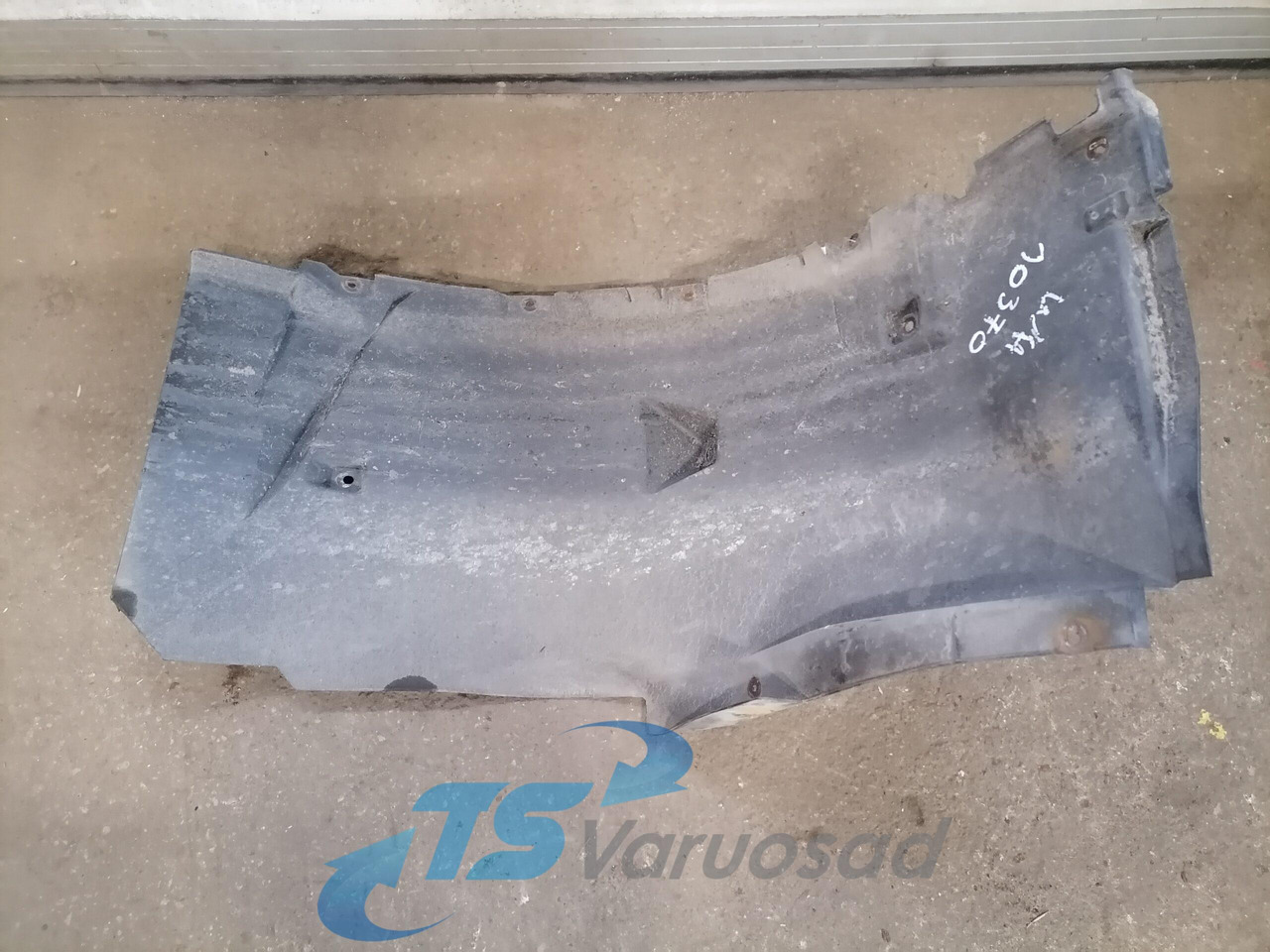 Mercedes-Benz Poritiib A9438810701 - Universalteil für LKW: das Bild 2 Mercedes-Benz Poritiib A9438810701 - Universalteil für LKW: das Bild 2