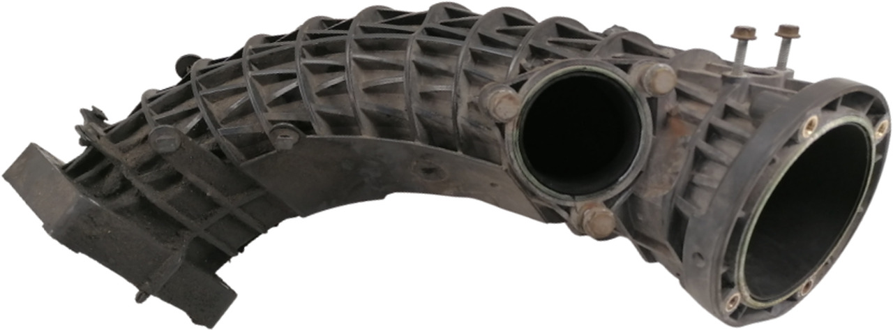 Mercedes-Benz intercooler pipe A4710902137 - Interkühler für LKW: das Bild 1 Mercedes-Benz intercooler pipe A4710902137 - Interkühler für LKW: das Bild 1