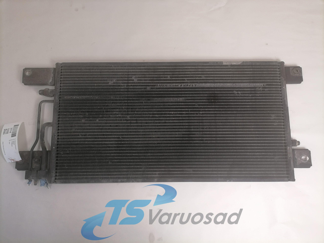 Scania A/C radiator 1790840 - Heizung/ Lüftung für LKW: das Bild 2 Scania A/C radiator 1790840 - Heizung/ Lüftung für LKW: das Bild 2