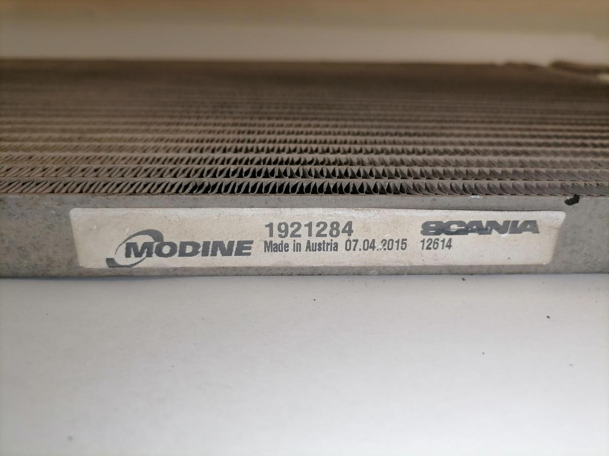 Scania A/C radiator 1921284 - Heizung/ Lüftung für LKW: das Bild 4 Scania A/C radiator 1921284 - Heizung/ Lüftung für LKW: das Bild 4