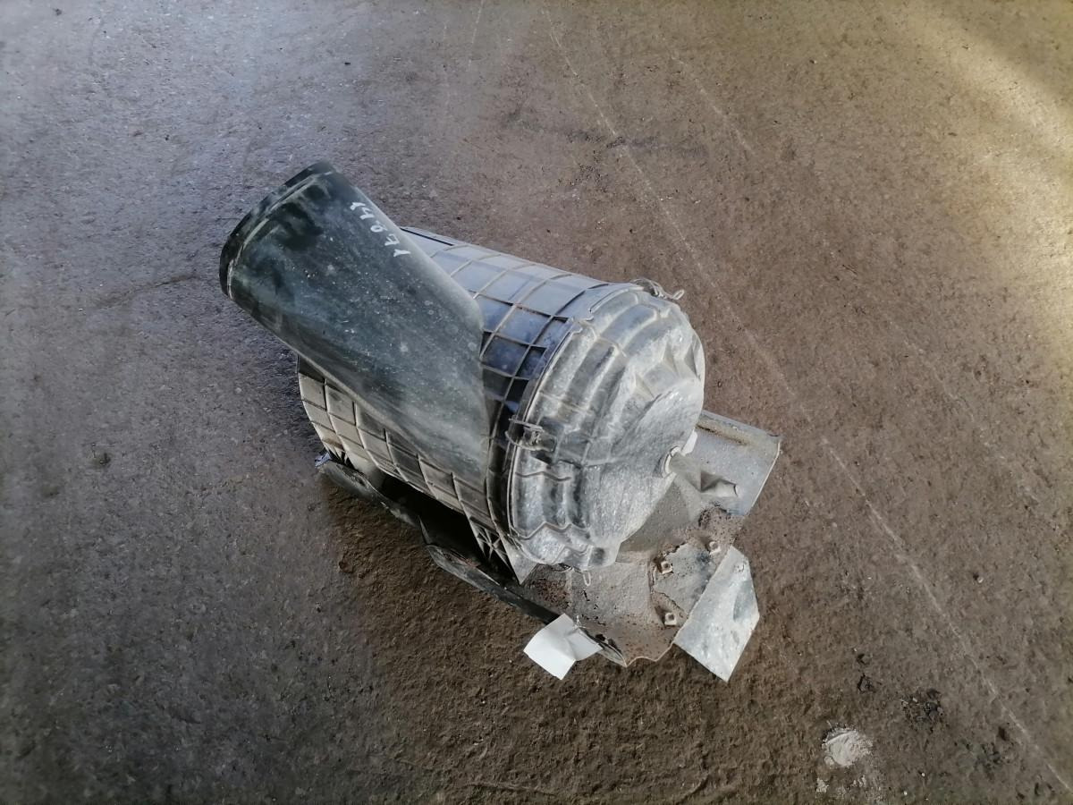 Scania Air filter housing 1387545 - Luftansaugsystem für LKW: das Bild 2 Scania Air filter housing 1387545 - Luftansaugsystem für LKW: das Bild 2