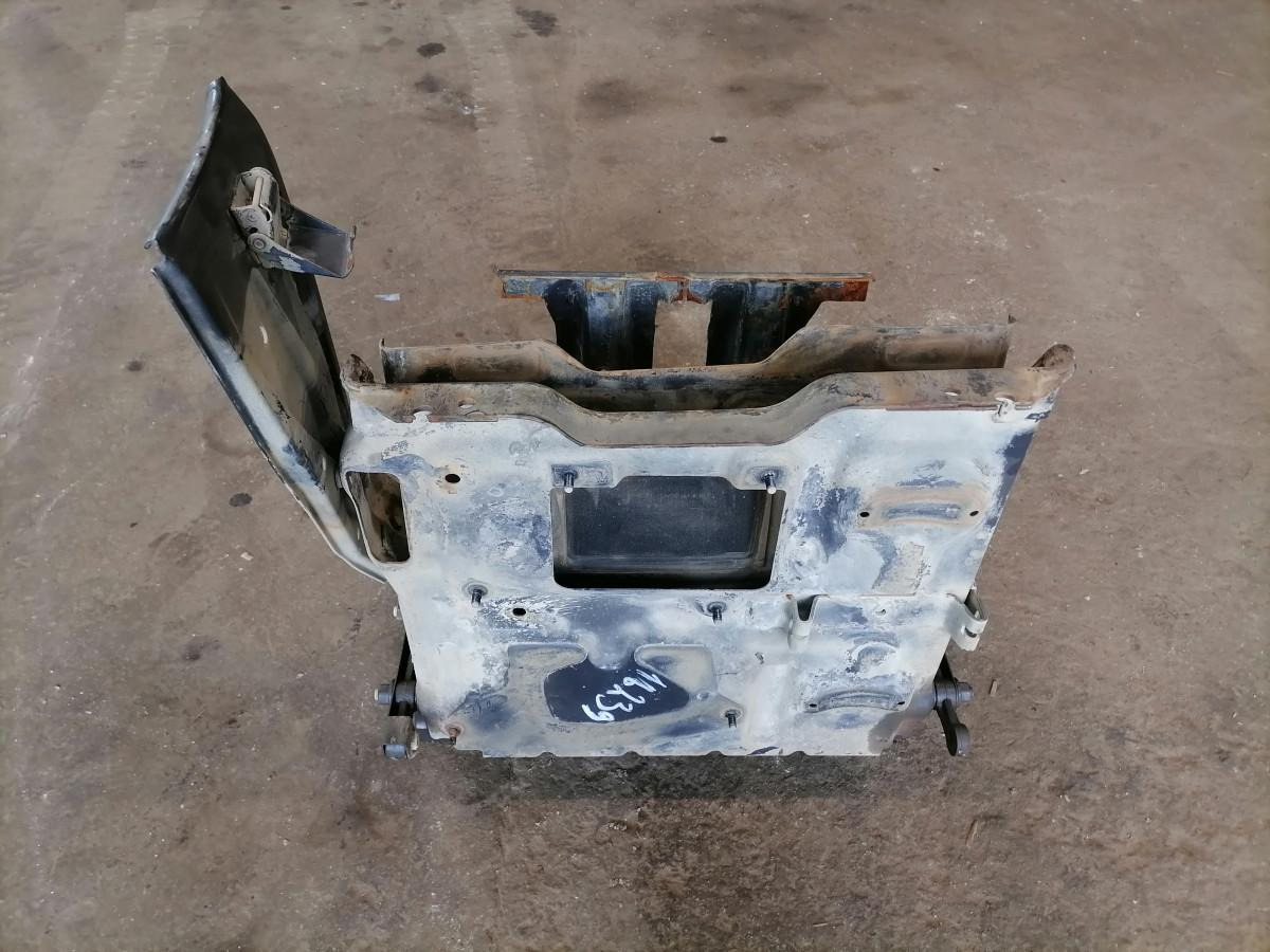 Scania Battery box 2140666 - Batterie für LKW: das Bild 5 Scania Battery box 2140666 - Batterie für LKW: das Bild 5