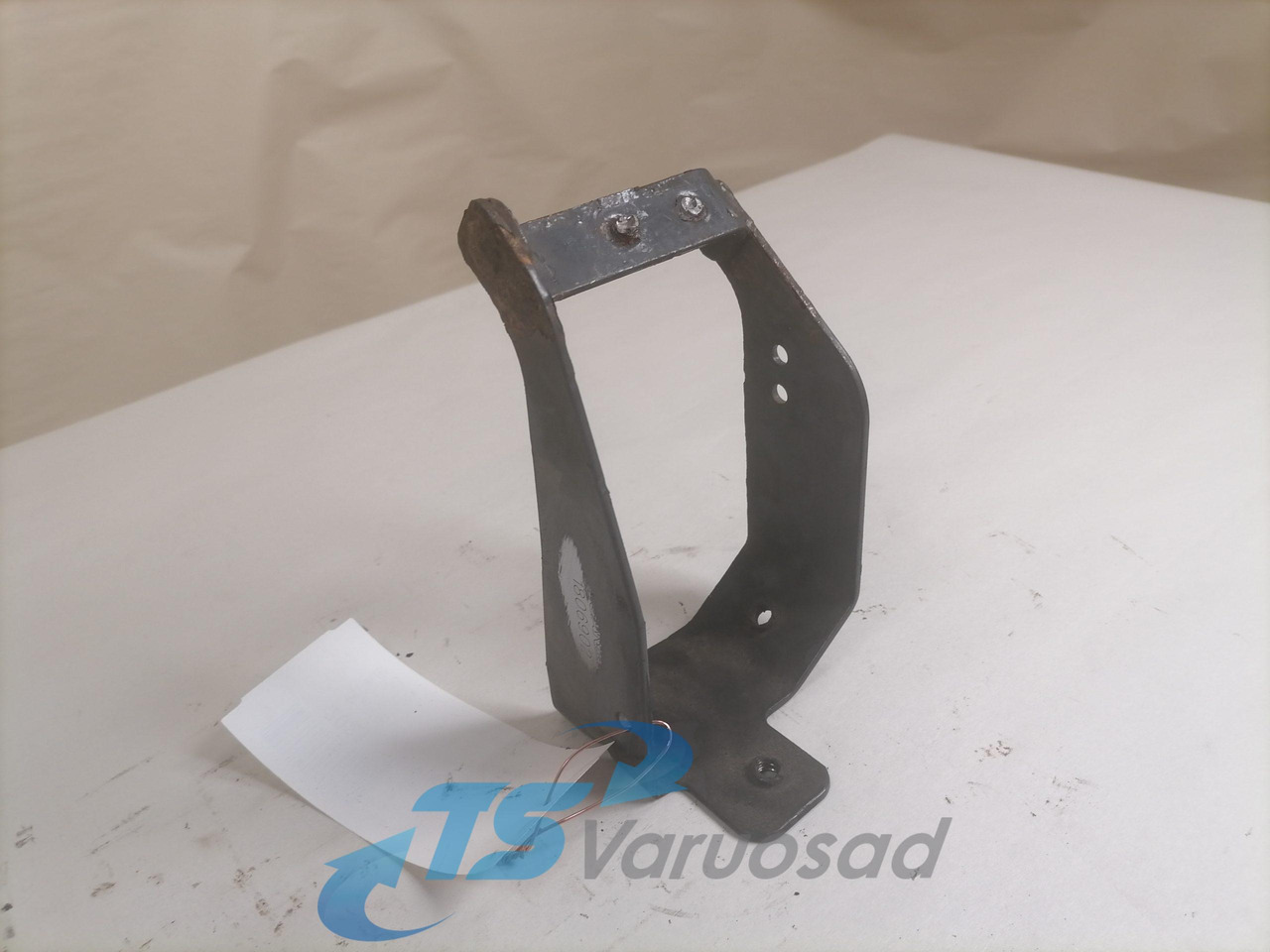 Scania Bracket 1806902 - Rahmen/ Chassis für LKW: das Bild 1 Scania Bracket 1806902 - Rahmen/ Chassis für LKW: das Bild 1