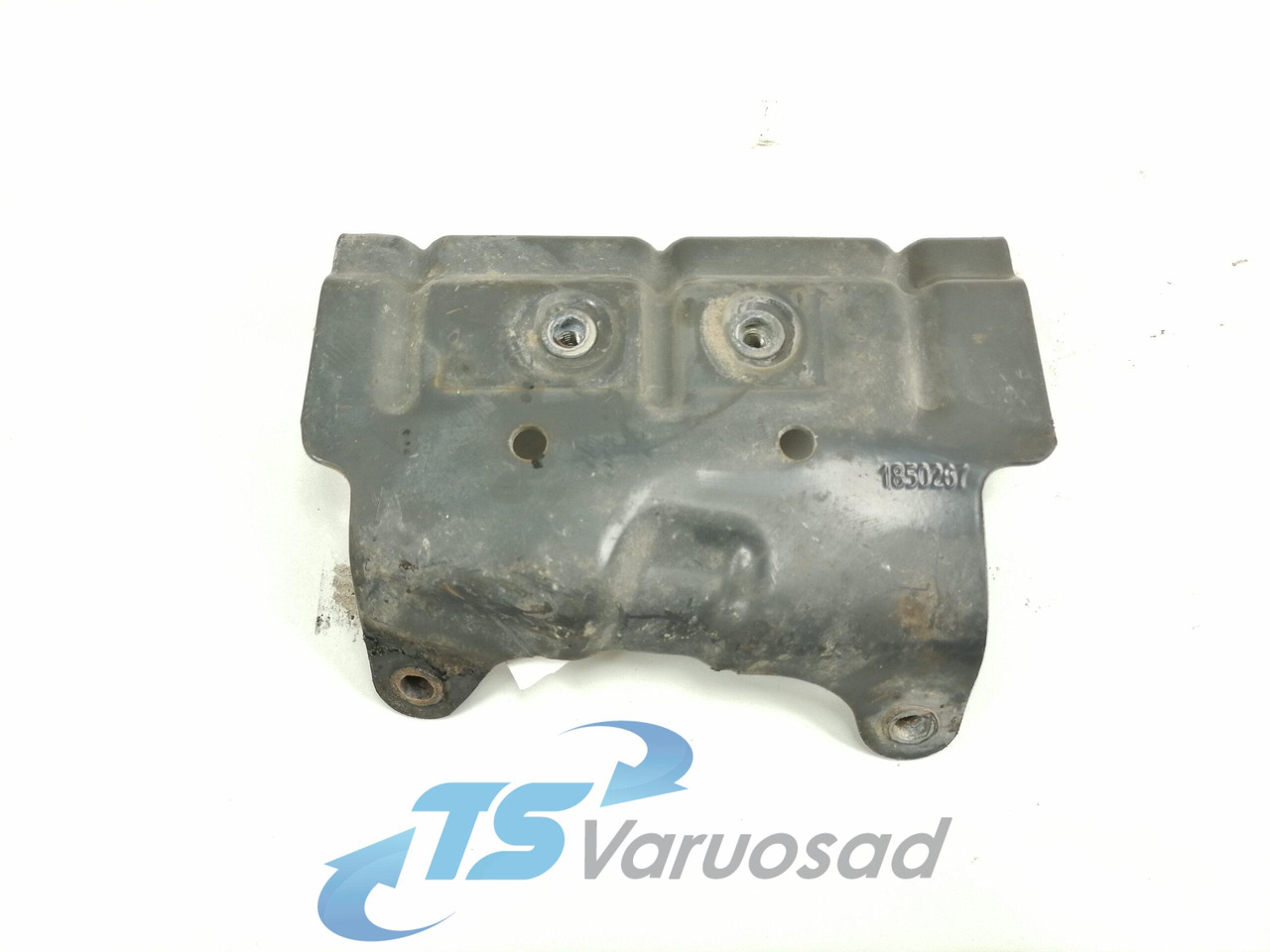 Scania Bumper bracket 1850267 - Stoßstange für LKW: das Bild 1 Scania Bumper bracket 1850267 - Stoßstange für LKW: das Bild 1