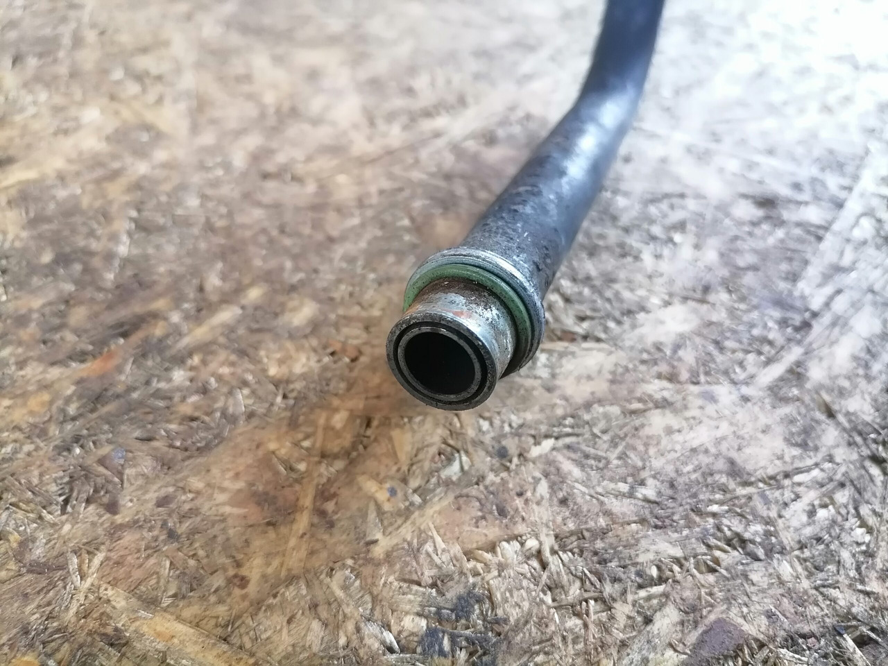 Scania Compressor air pipe 1863947 - Druckluftanlage für LKW: das Bild 2 Scania Compressor air pipe 1863947 - Druckluftanlage für LKW: das Bild 2