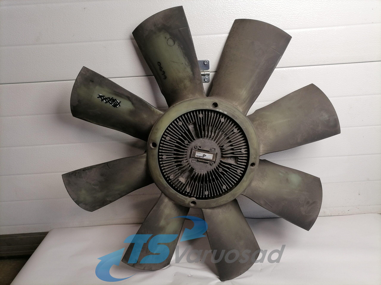 Scania Cooling fan 1392261 - Ventilator für LKW: das Bild 1 Scania Cooling fan 1392261 - Ventilator für LKW: das Bild 1