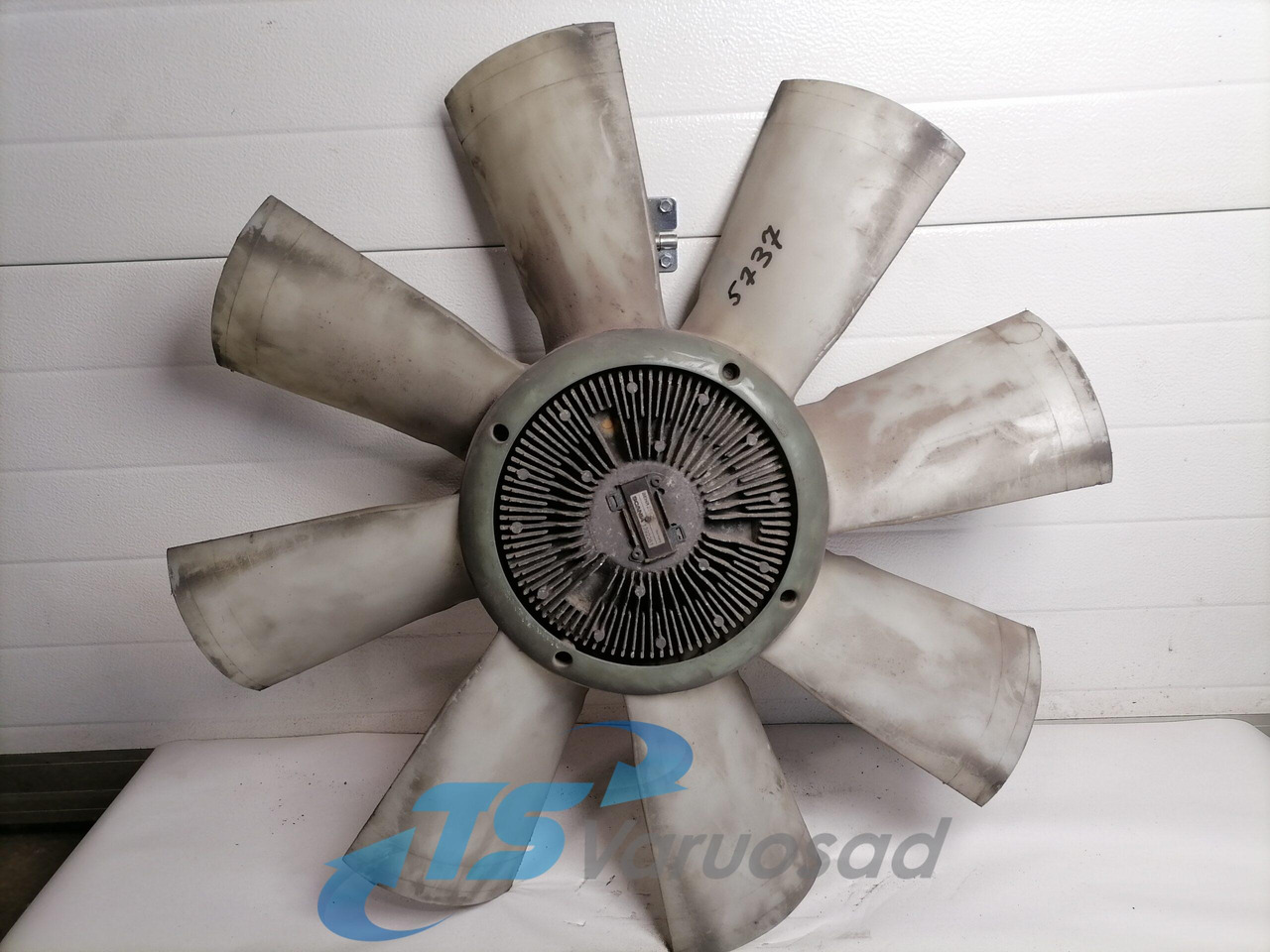 Scania Cooling fan 1392261 - Ventilator für LKW: das Bild 1 Scania Cooling fan 1392261 - Ventilator für LKW: das Bild 1