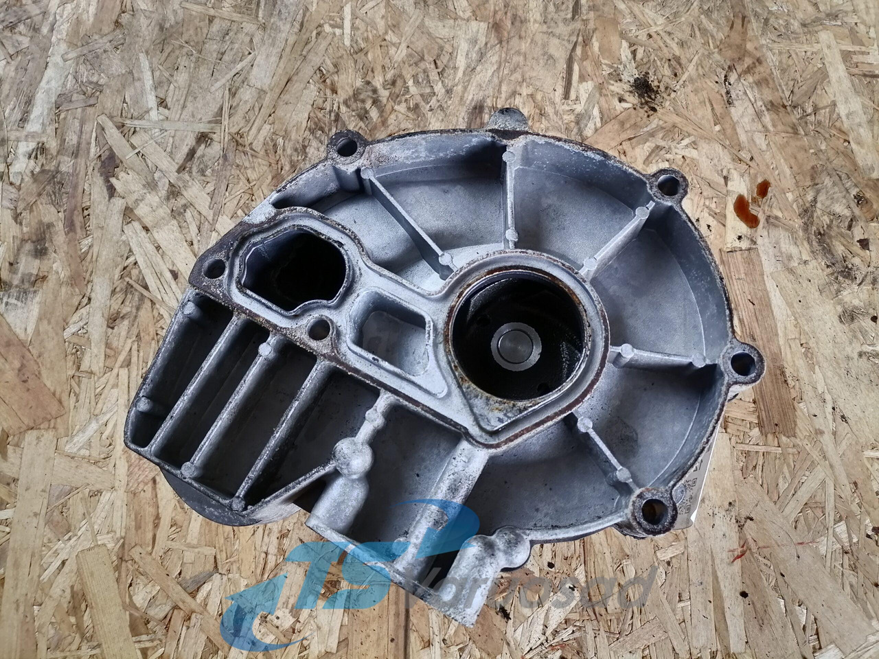 Scania Cooling pump 1896752 - Kühlmittelpumpe für LKW: das Bild 2 Scania Cooling pump 1896752 - Kühlmittelpumpe für LKW: das Bild 2