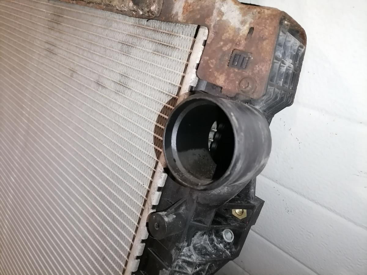 Scania Cooling radiator 1769999 - Kühler für LKW: das Bild 4 Scania Cooling radiator 1769999 - Kühler für LKW: das Bild 4