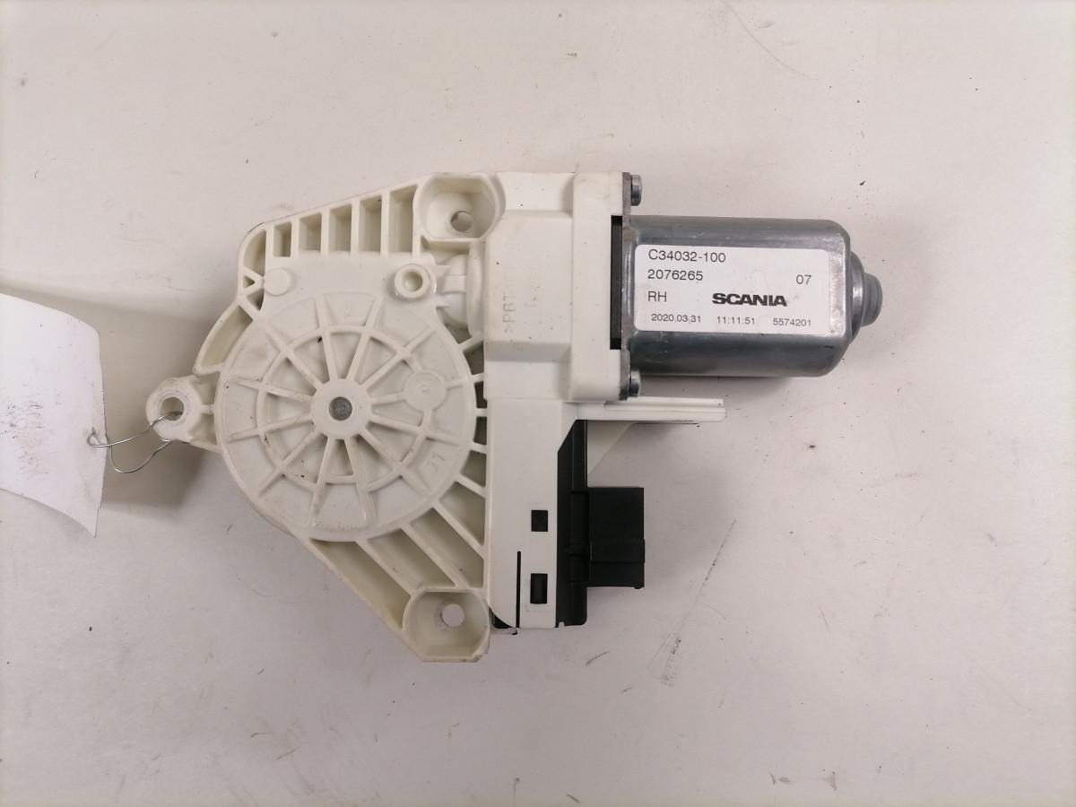 Scania Glass lift 2076265 - Fenster und Teile für LKW: das Bild 3 Scania Glass lift 2076265 - Fenster und Teile für LKW: das Bild 3