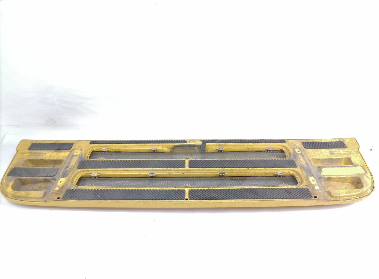 Scania Grille panel 1536807 - Kühlergrill für LKW: das Bild 2 Scania Grille panel 1536807 - Kühlergrill für LKW: das Bild 2