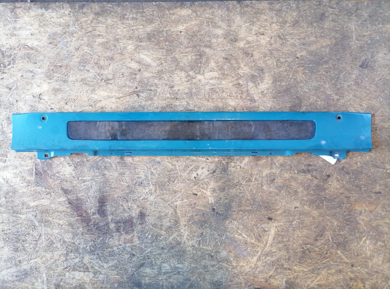 Scania Grille panel 1741376 - Kühlergrill für LKW: das Bild 2 Scania Grille panel 1741376 - Kühlergrill für LKW: das Bild 2