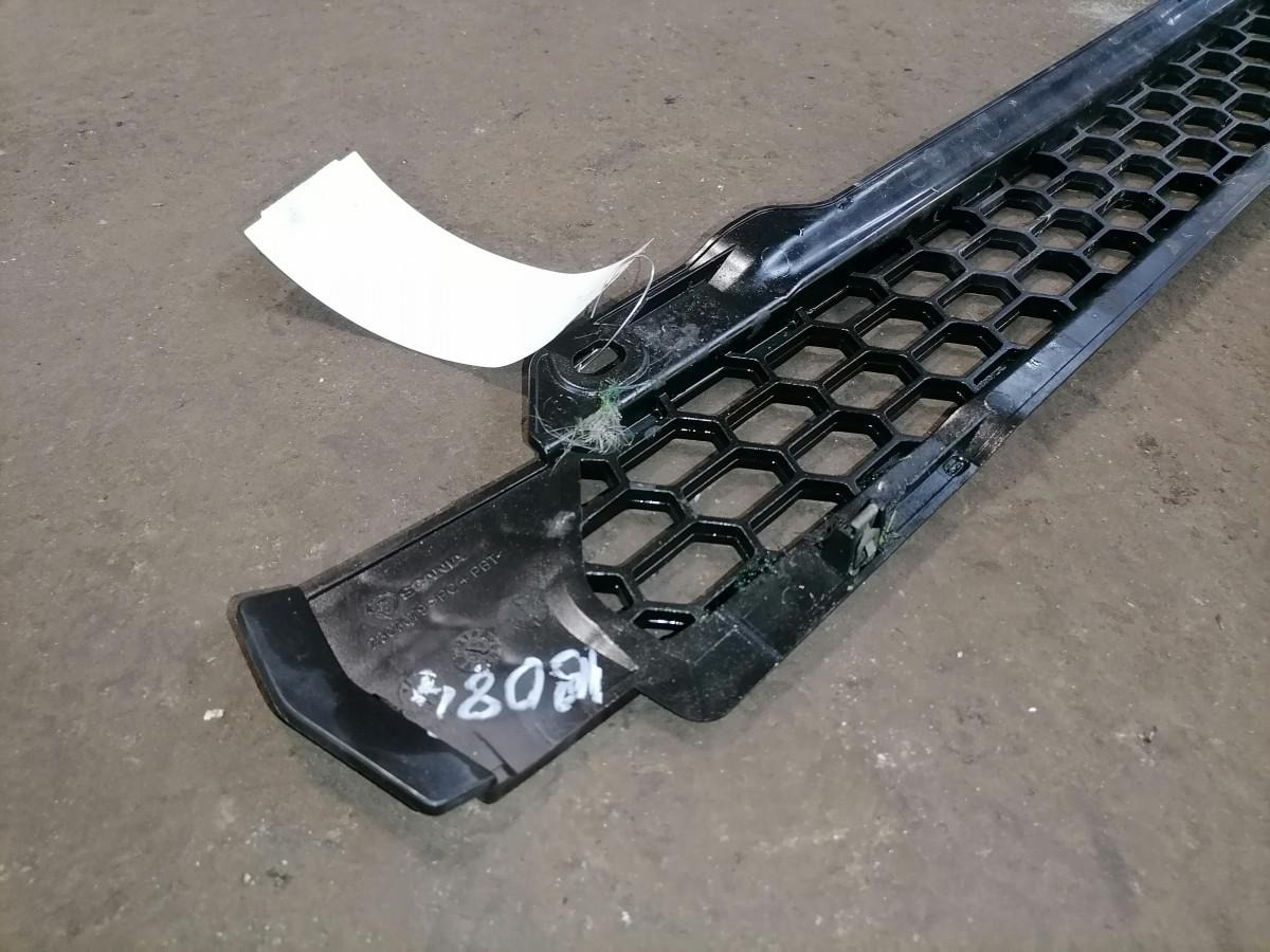 Scania Grille panel 2307679 - Kühlergrill für LKW: das Bild 4 Scania Grille panel 2307679 - Kühlergrill für LKW: das Bild 4