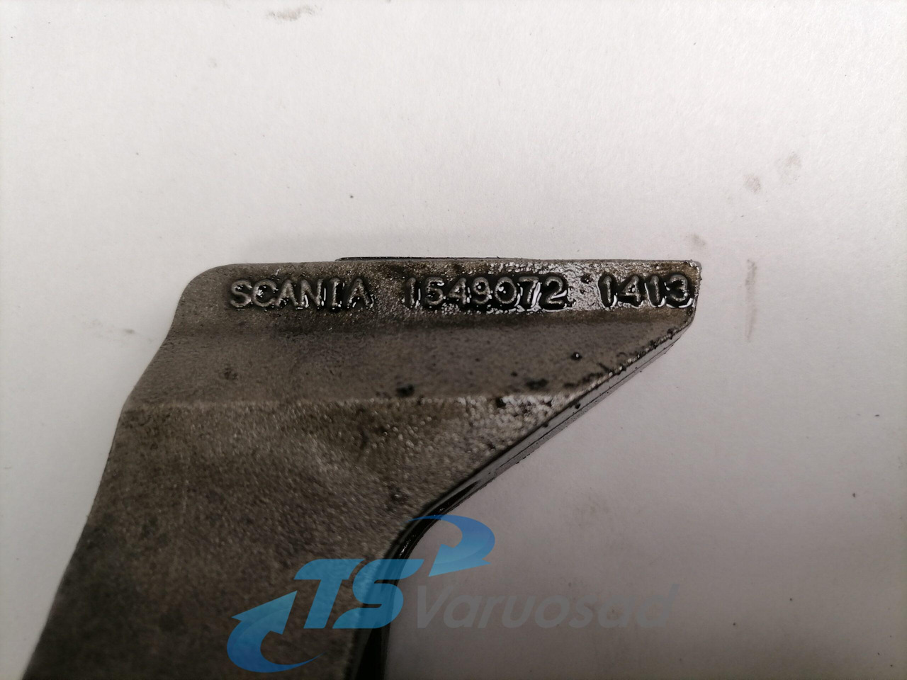 Scania Injector holder 1549072 - Kraftstoffpumpe für LKW: das Bild 2 Scania Injector holder 1549072 - Kraftstoffpumpe für LKW: das Bild 2