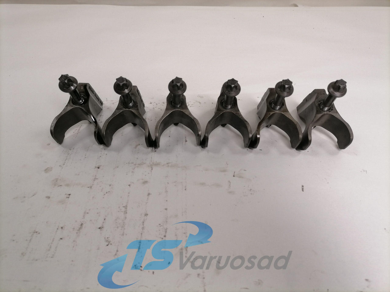 Scania Injector holder 1549072 - Kraftstoffpumpe für LKW: das Bild 1 Scania Injector holder 1549072 - Kraftstoffpumpe für LKW: das Bild 1