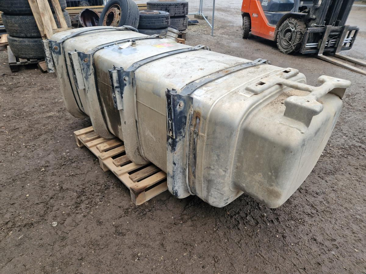 Scania Kütusepaak 1000L 1896480 - Kraftstofftank für LKW: das Bild 4 Scania Kütusepaak 1000L 1896480 - Kraftstofftank für LKW: das Bild 4
