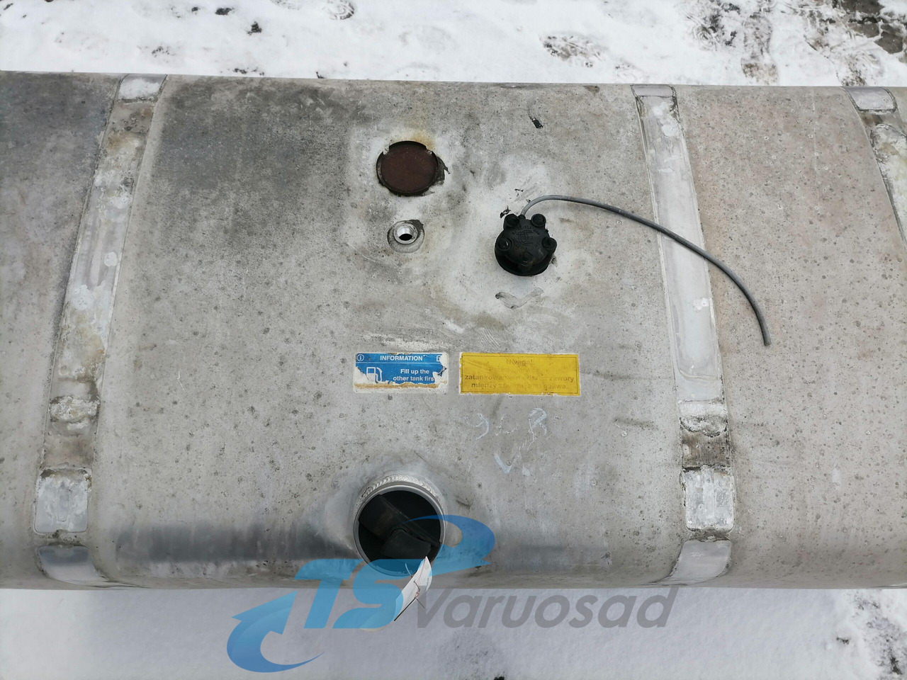 Scania Kütusepaak 600L 1517308 - Kraftstofftank für LKW: das Bild 3 Scania Kütusepaak 600L 1517308 - Kraftstofftank für LKW: das Bild 3