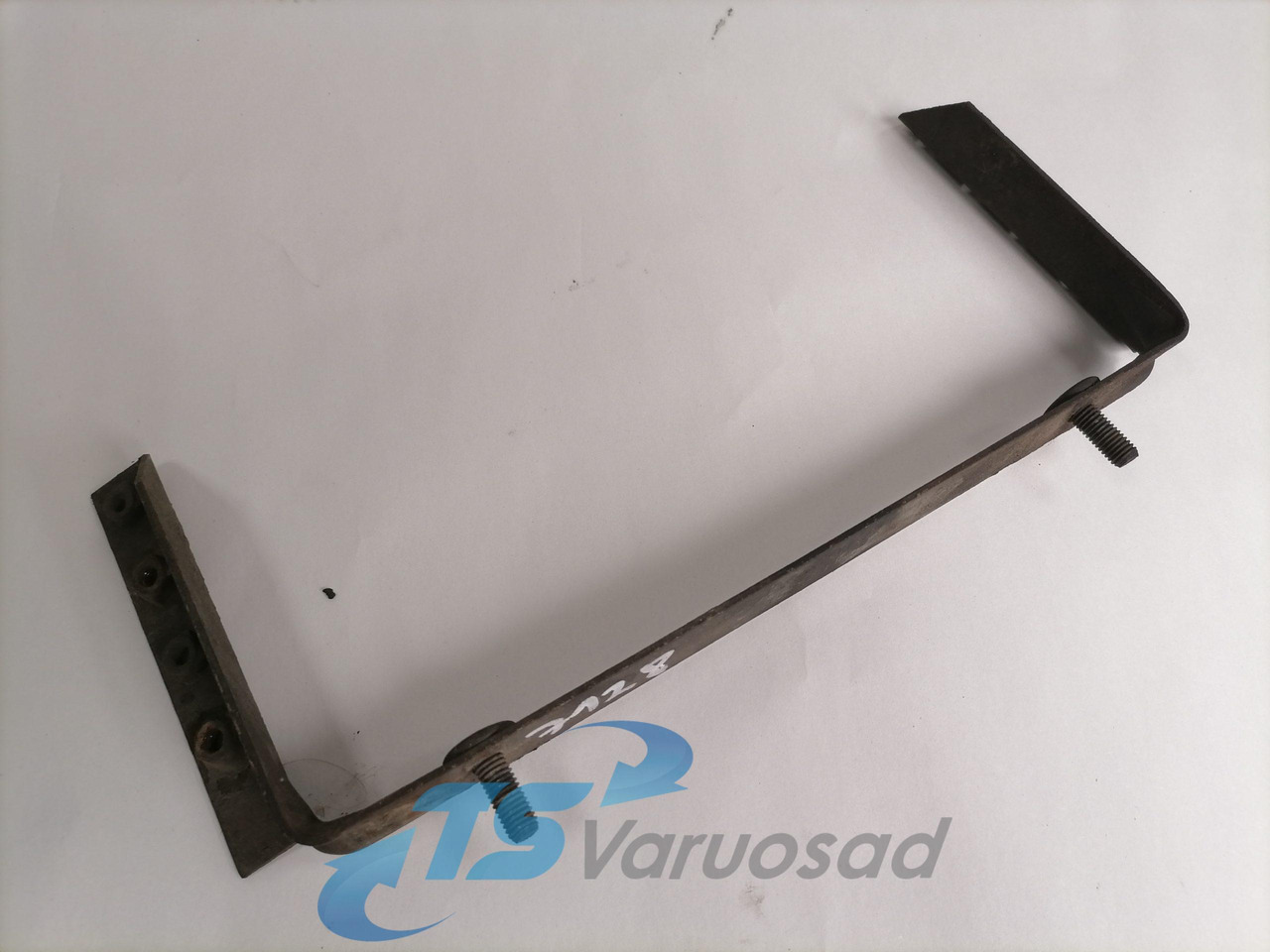 Scania Light bracket 1520919 - Lichter/ Leuchten für LKW: das Bild 1 Scania Light bracket 1520919 - Lichter/ Leuchten für LKW: das Bild 1