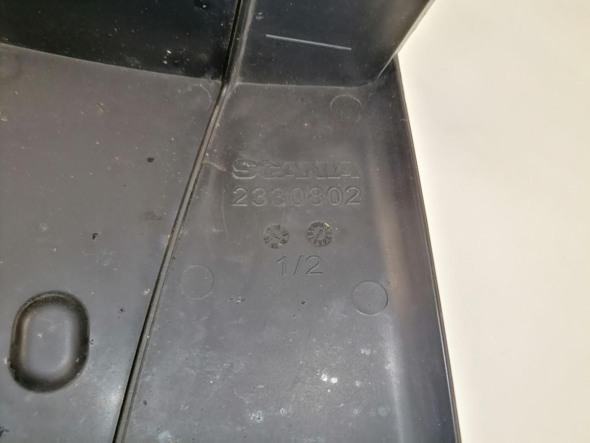 Scania Plastikdetail 2330802 - Aeropack/ Spoiler für LKW: das Bild 4 Scania Plastikdetail 2330802 - Aeropack/ Spoiler für LKW: das Bild 4