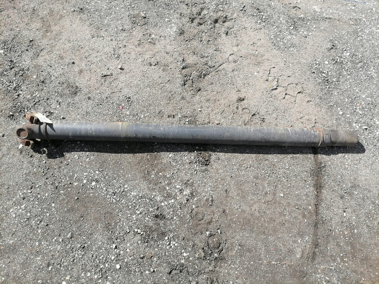 Scania Propeller shaft 12345 - Kardanwelle für LKW: das Bild 2 Scania Propeller shaft 12345 - Kardanwelle für LKW: das Bild 2