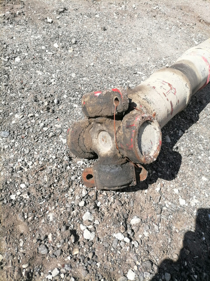 Scania Propeller shaft 1758613 - Kardanwelle für LKW: das Bild 3 Scania Propeller shaft 1758613 - Kardanwelle für LKW: das Bild 3