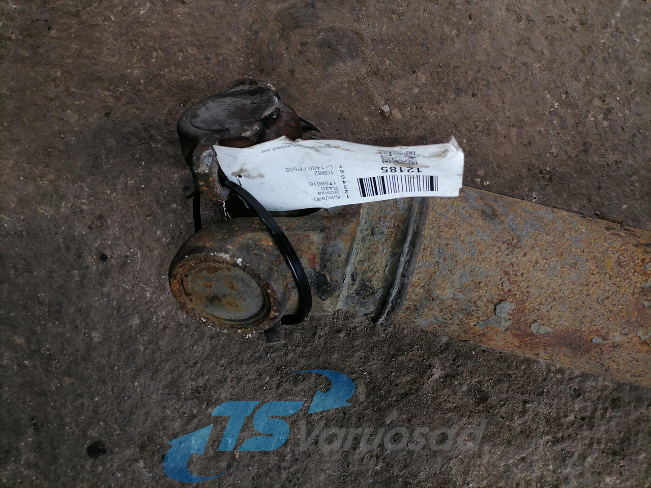 Scania Propeller shaft 1758616 - Kardanwelle für LKW: das Bild 2 Scania Propeller shaft 1758616 - Kardanwelle für LKW: das Bild 2