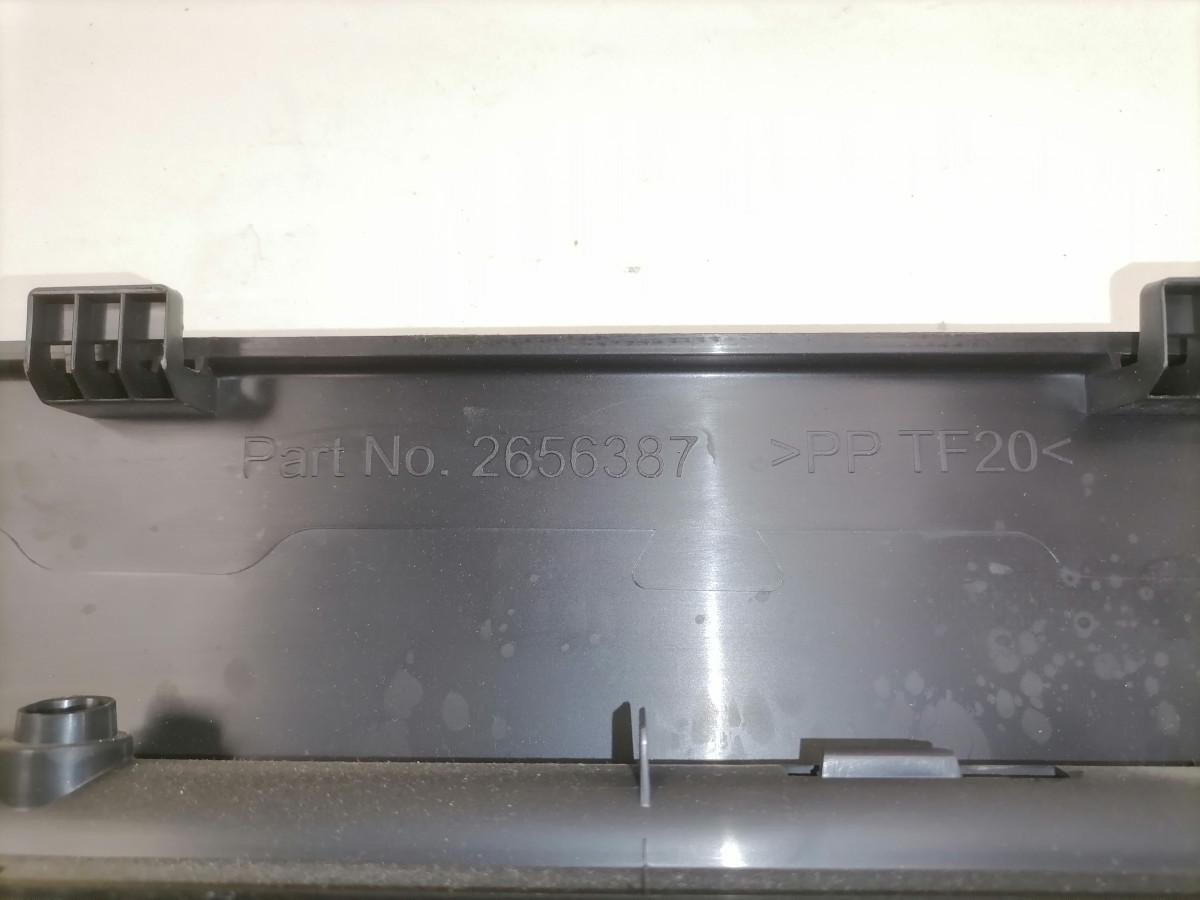 Scania Salongi plastik 2656387 - Universalteil für LKW: das Bild 3 Scania Salongi plastik 2656387 - Universalteil für LKW: das Bild 3