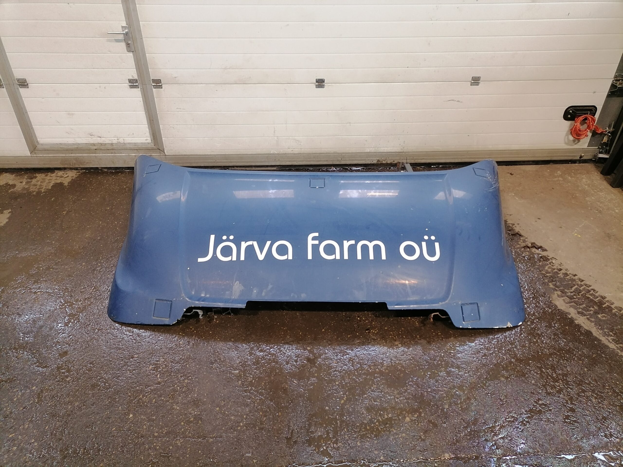 Scania Scania cab wind deflector, roof 1757973 - Aeropack/ Spoiler für LKW: das Bild 1 Scania Scania cab wind deflector, roof 1757973 - Aeropack/ Spoiler für LKW: das Bild 1