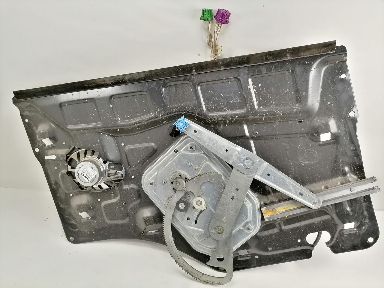 Scania Scania klaasitõste kompl 2572351 - Tür und Teile für LKW: das Bild 2 Scania Scania klaasitõste kompl 2572351 - Tür und Teile für LKW: das Bild 2