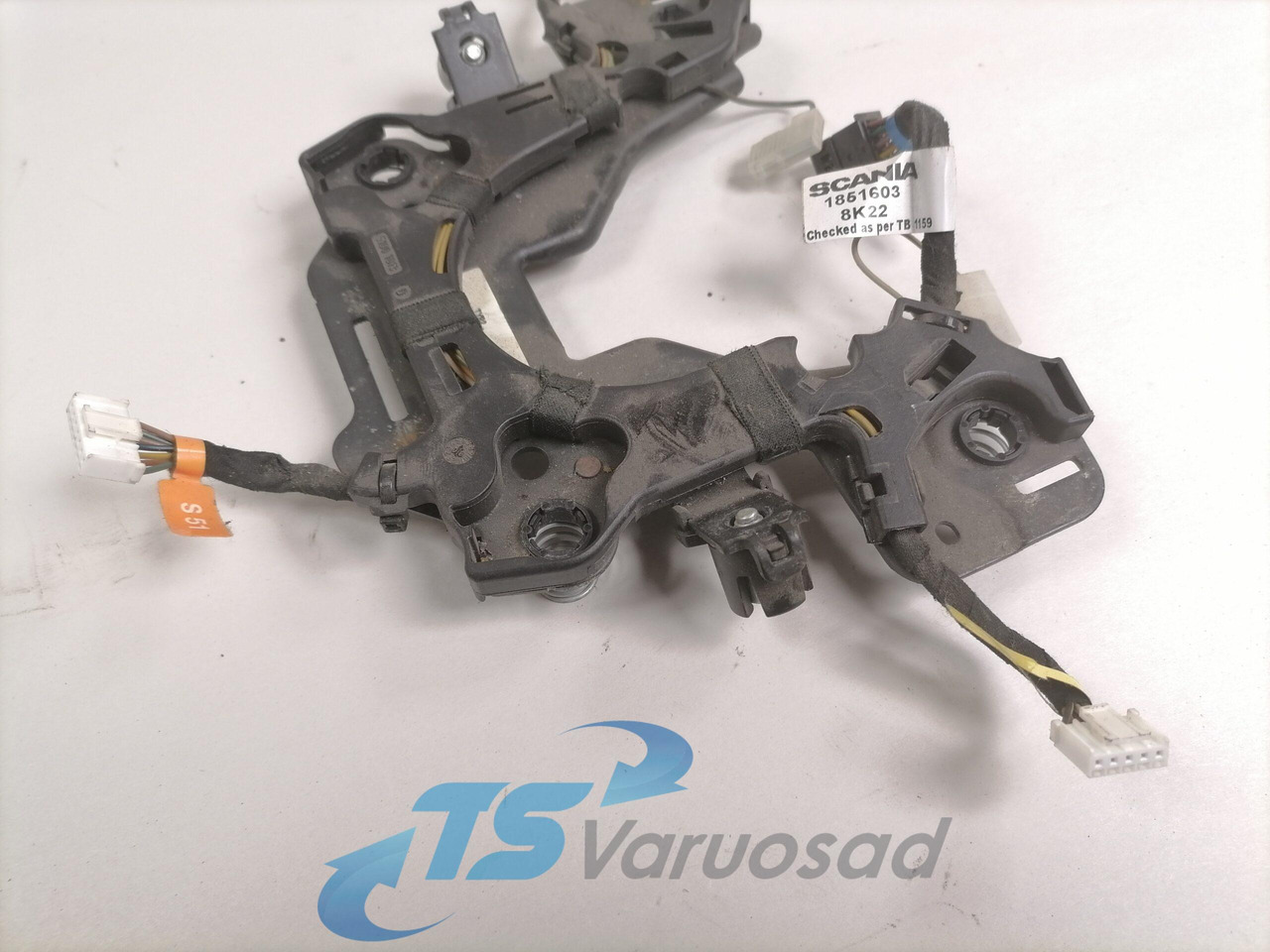 Scania Steering wheel cable 1851603 - Lenkung für LKW: das Bild 3 Scania Steering wheel cable 1851603 - Lenkung für LKW: das Bild 3