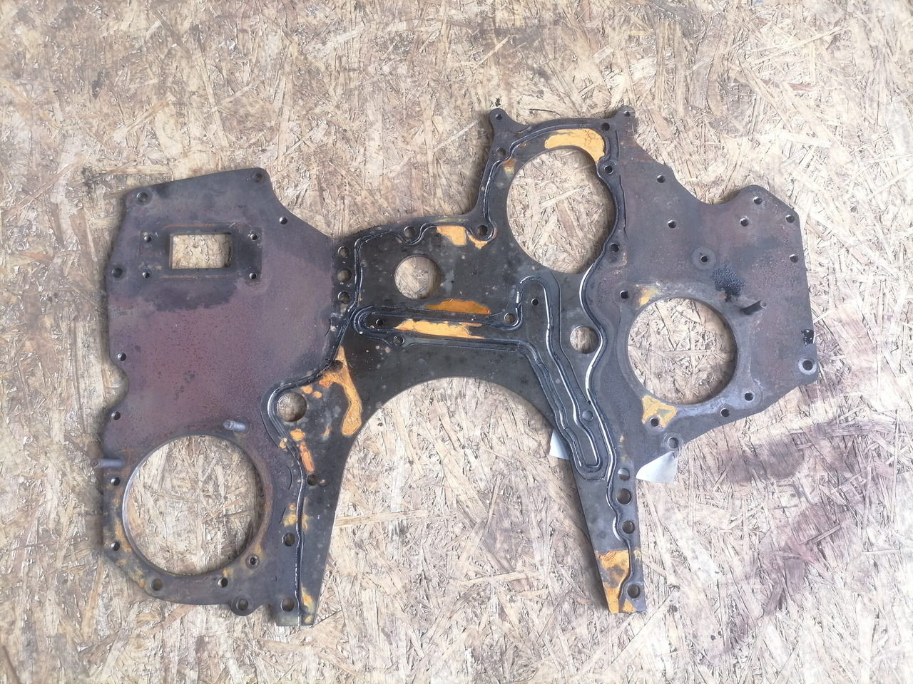 Scania Timing gear plate 1859171 - Motor und Teile für LKW: das Bild 4 Scania Timing gear plate 1859171 - Motor und Teile für LKW: das Bild 4