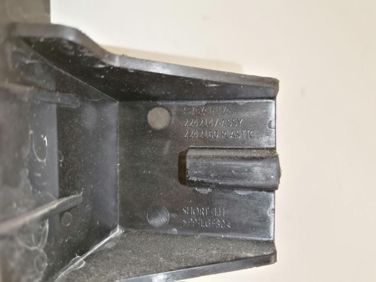 Scania Ukseklaasi siin 2128974 - Fenster und Teile für LKW: das Bild 4 Scania Ukseklaasi siin 2128974 - Fenster und Teile für LKW: das Bild 4