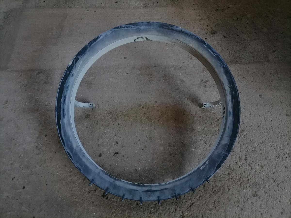 Scania Ventilaatori metallrõngas 2212223 - Kühler für LKW: das Bild 3 Scania Ventilaatori metallrõngas 2212223 - Kühler für LKW: das Bild 3