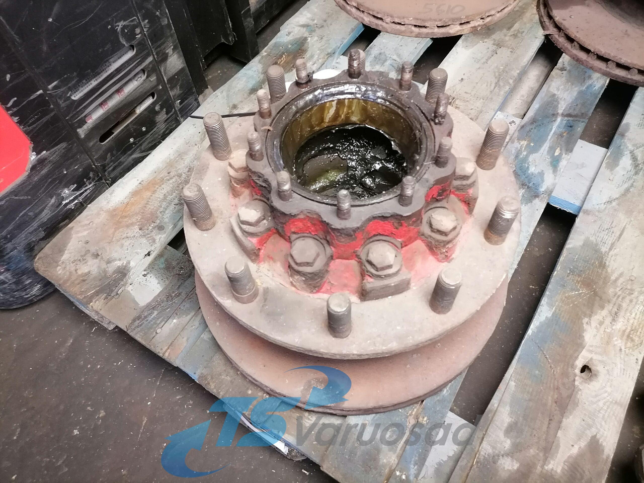Scania Wheel hub 1386946 - Universalteil für LKW: das Bild 2 Scania Wheel hub 1386946 - Universalteil für LKW: das Bild 2