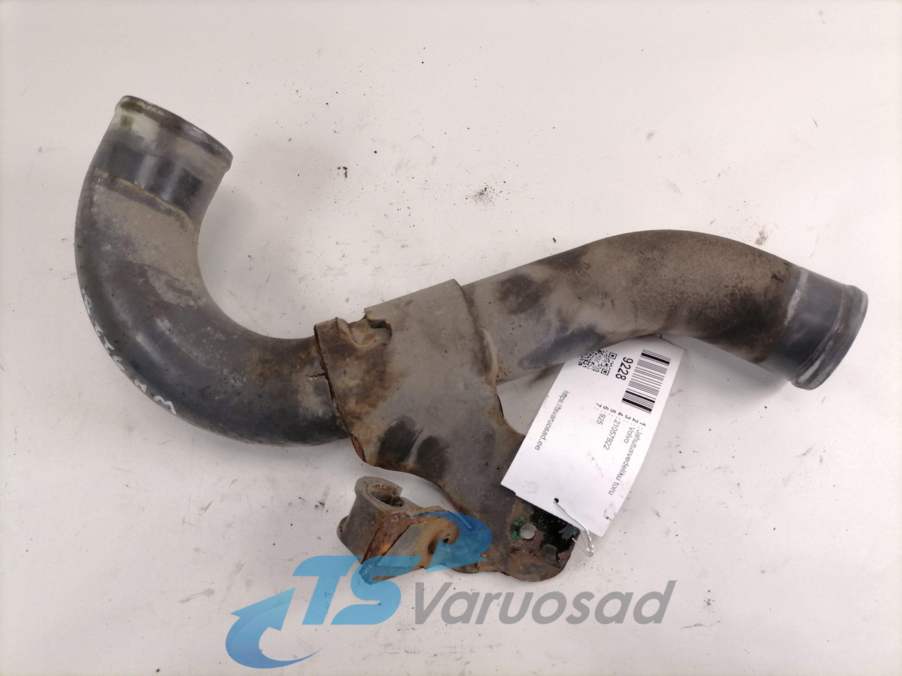 Volvo Coolant pipe 21057922 - Kühlsystem für LKW: das Bild 4 Volvo Coolant pipe 21057922 - Kühlsystem für LKW: das Bild 4