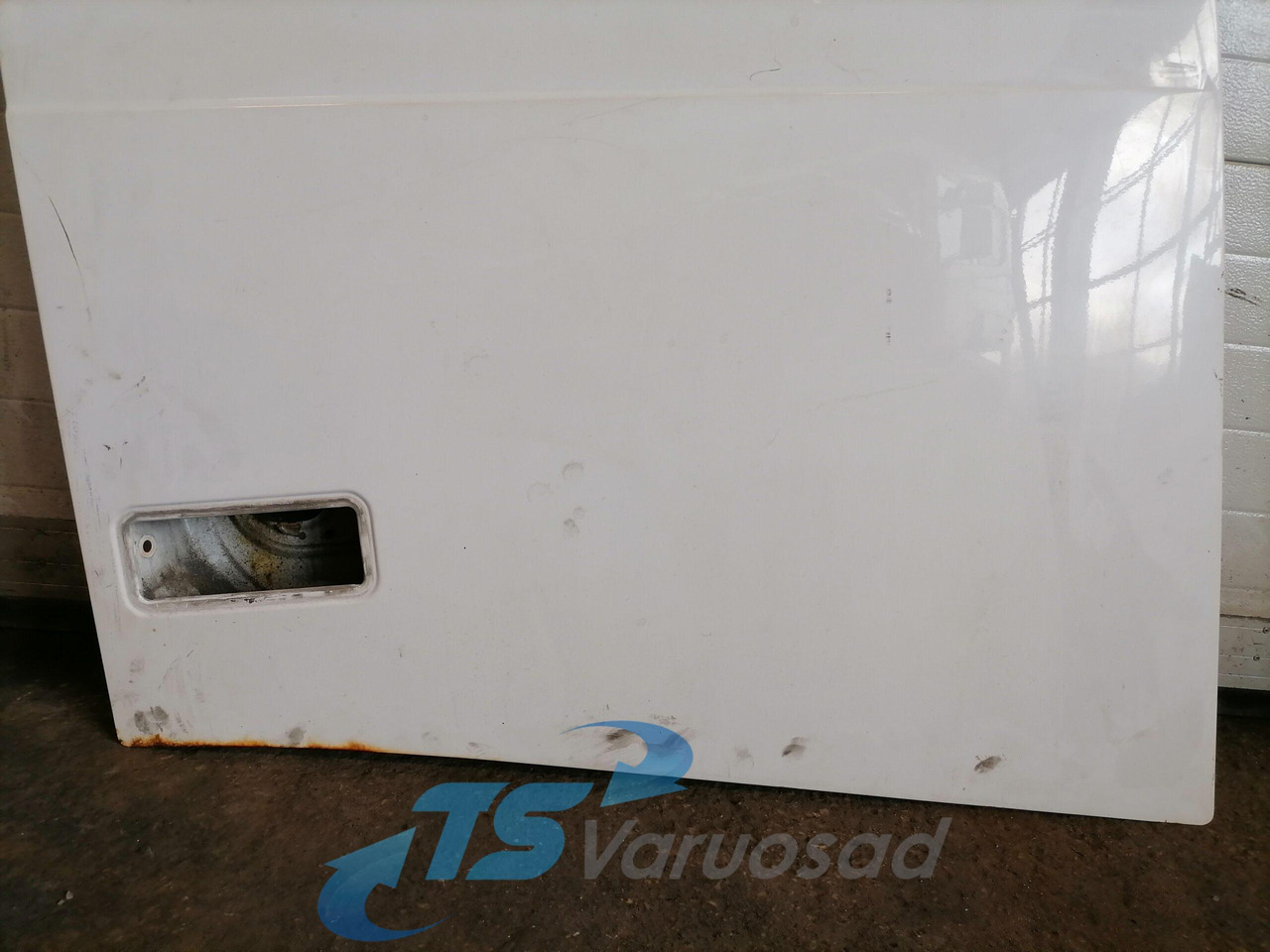 Volvo Door 20360543 - Tür und Teile für LKW: das Bild 3 Volvo Door 20360543 - Tür und Teile für LKW: das Bild 3
