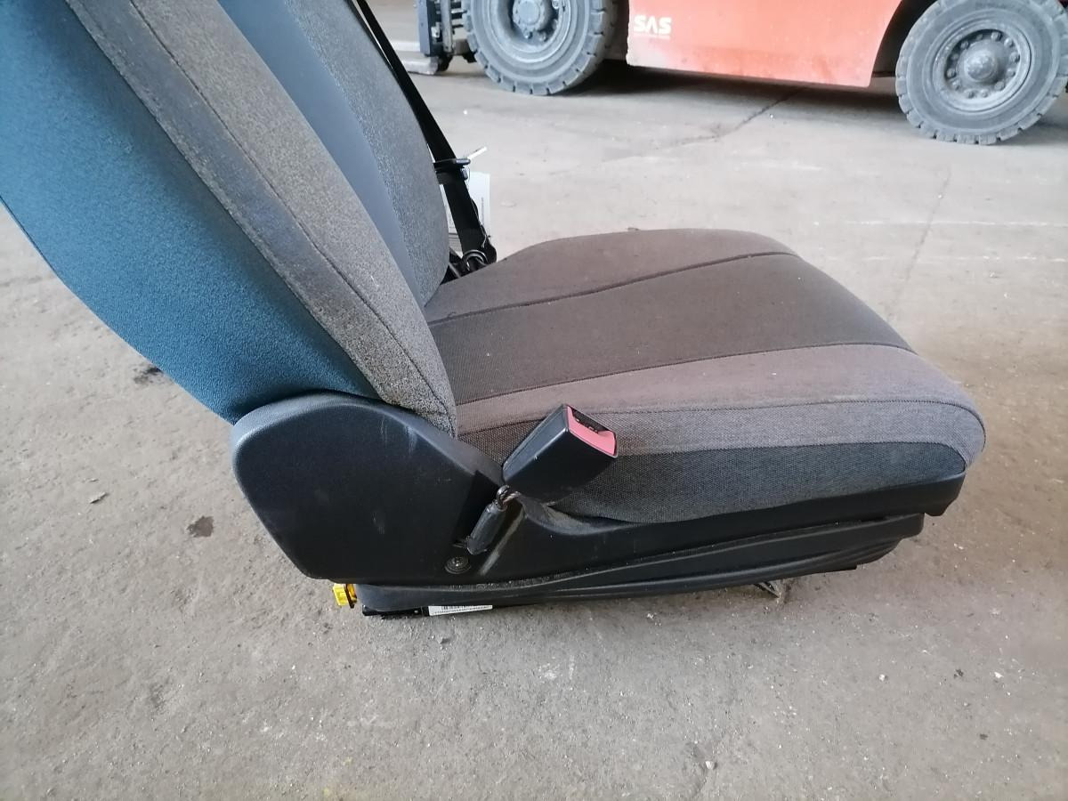 Volvo Driver seat 82514843 - Sitz für LKW: das Bild 5 Volvo Driver seat 82514843 - Sitz für LKW: das Bild 5