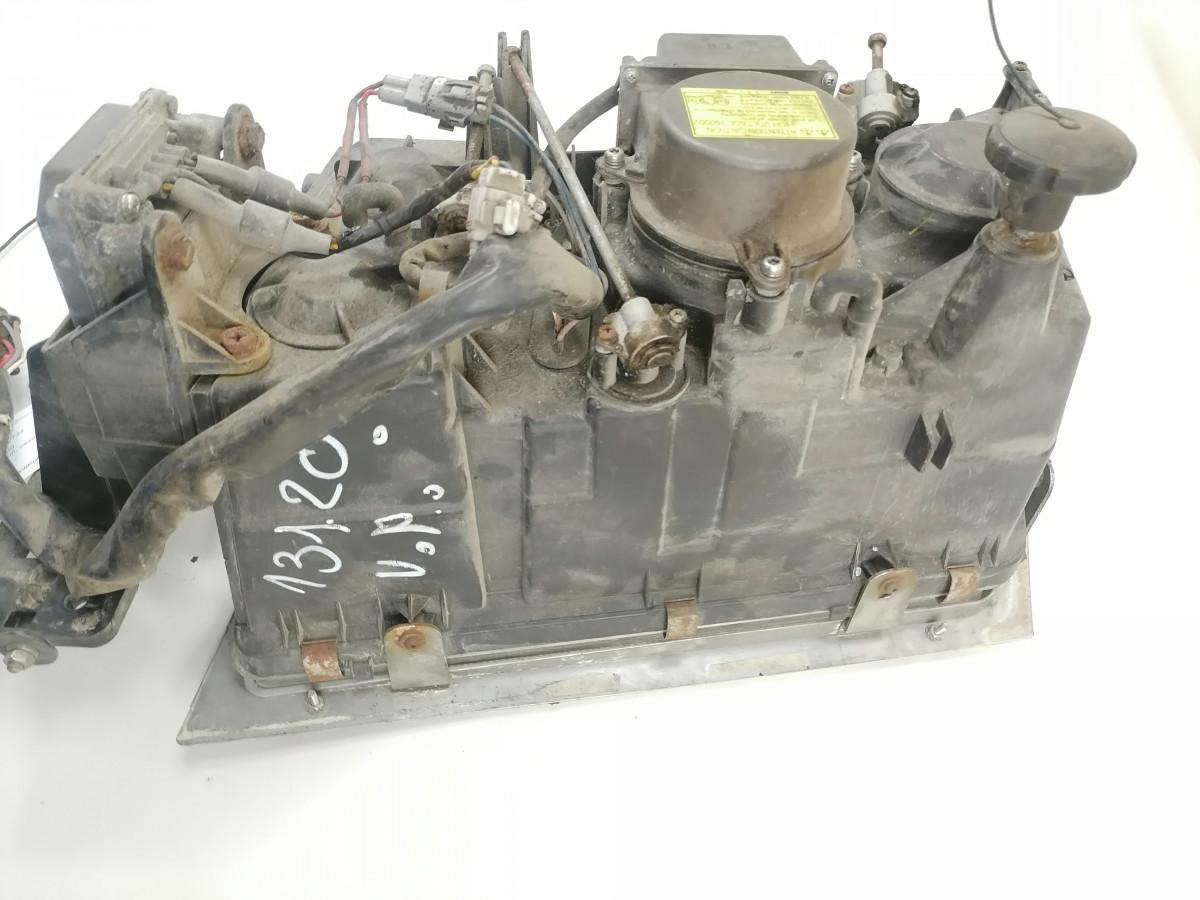 Volvo Esituli, xenon 20713724 - Lichter/ Leuchten für LKW: das Bild 3 Volvo Esituli, xenon 20713724 - Lichter/ Leuchten für LKW: das Bild 3