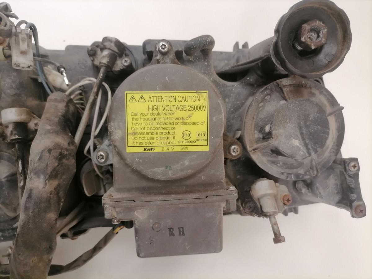 Volvo Esituli, xenon 20713725 - Lichter/ Leuchten für LKW: das Bild 3 Volvo Esituli, xenon 20713725 - Lichter/ Leuchten für LKW: das Bild 3