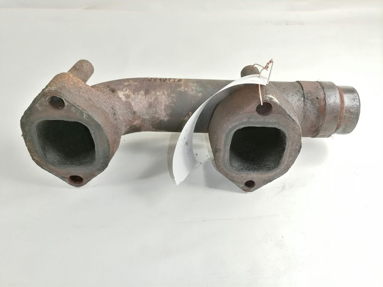 Volvo Exhaust mainfold 20910779 - Abgaskrümmer für LKW: das Bild 4 Volvo Exhaust mainfold 20910779 - Abgaskrümmer für LKW: das Bild 4
