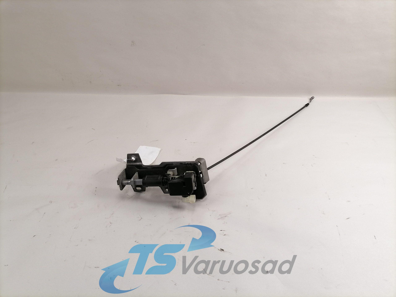 Volvo Iluvõre lukk 82208559 - Kühlergrill für LKW: das Bild 1 Volvo Iluvõre lukk 82208559 - Kühlergrill für LKW: das Bild 1