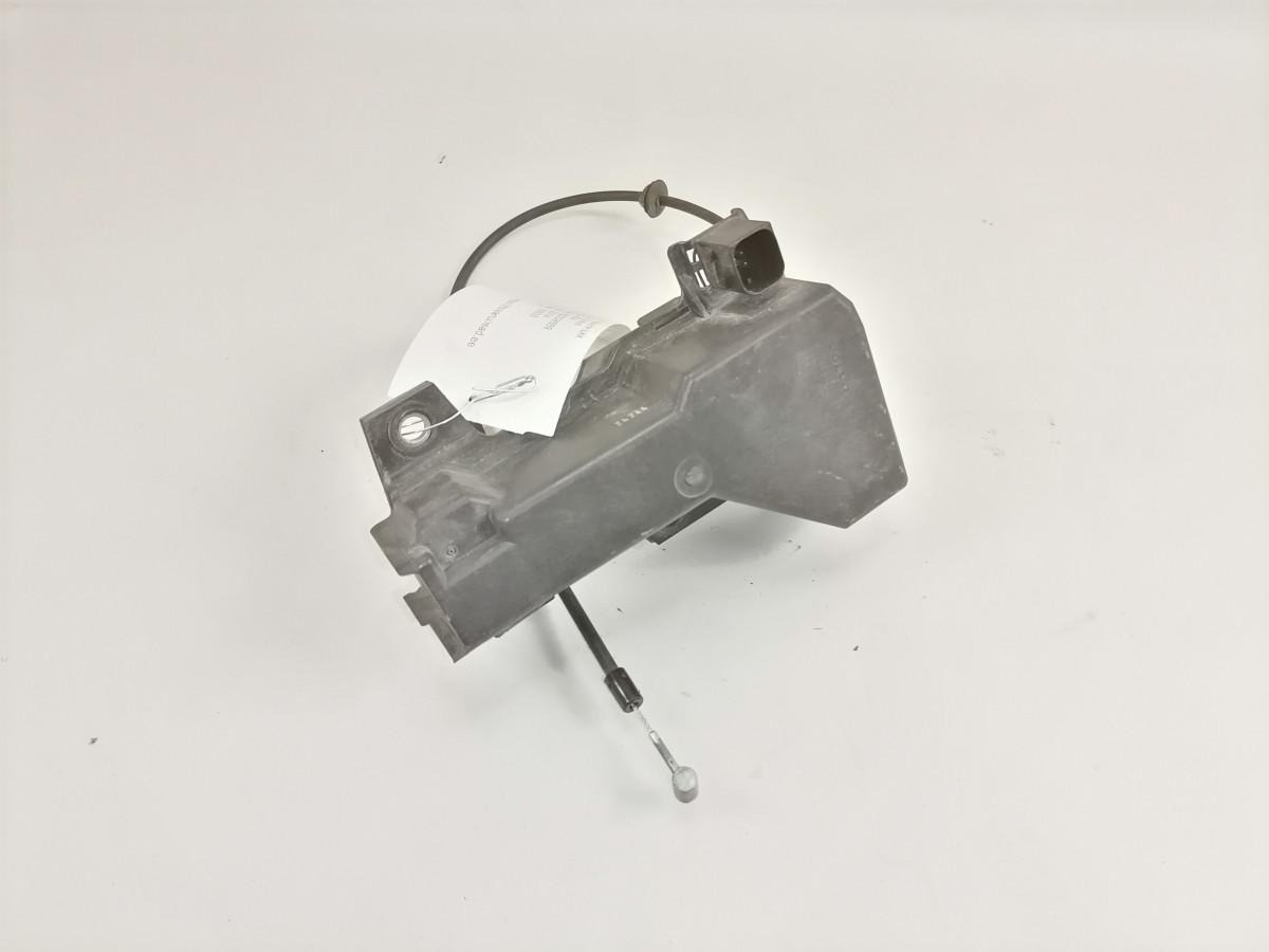 Volvo Iluvõre lukk 82208559 - Kühlergrill für LKW: das Bild 2 Volvo Iluvõre lukk 82208559 - Kühlergrill für LKW: das Bild 2