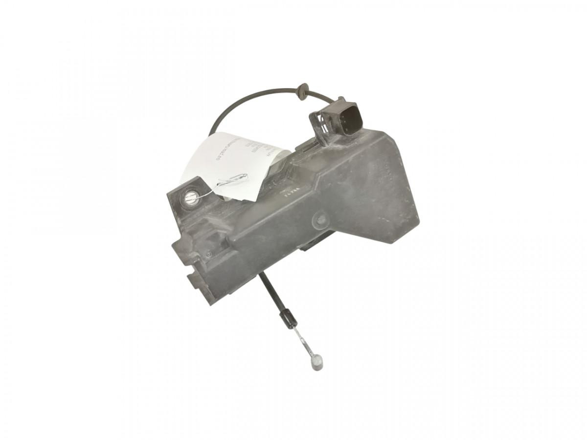 Volvo Iluvõre lukk 82208559 - Kühlergrill für LKW: das Bild 1 Volvo Iluvõre lukk 82208559 - Kühlergrill für LKW: das Bild 1