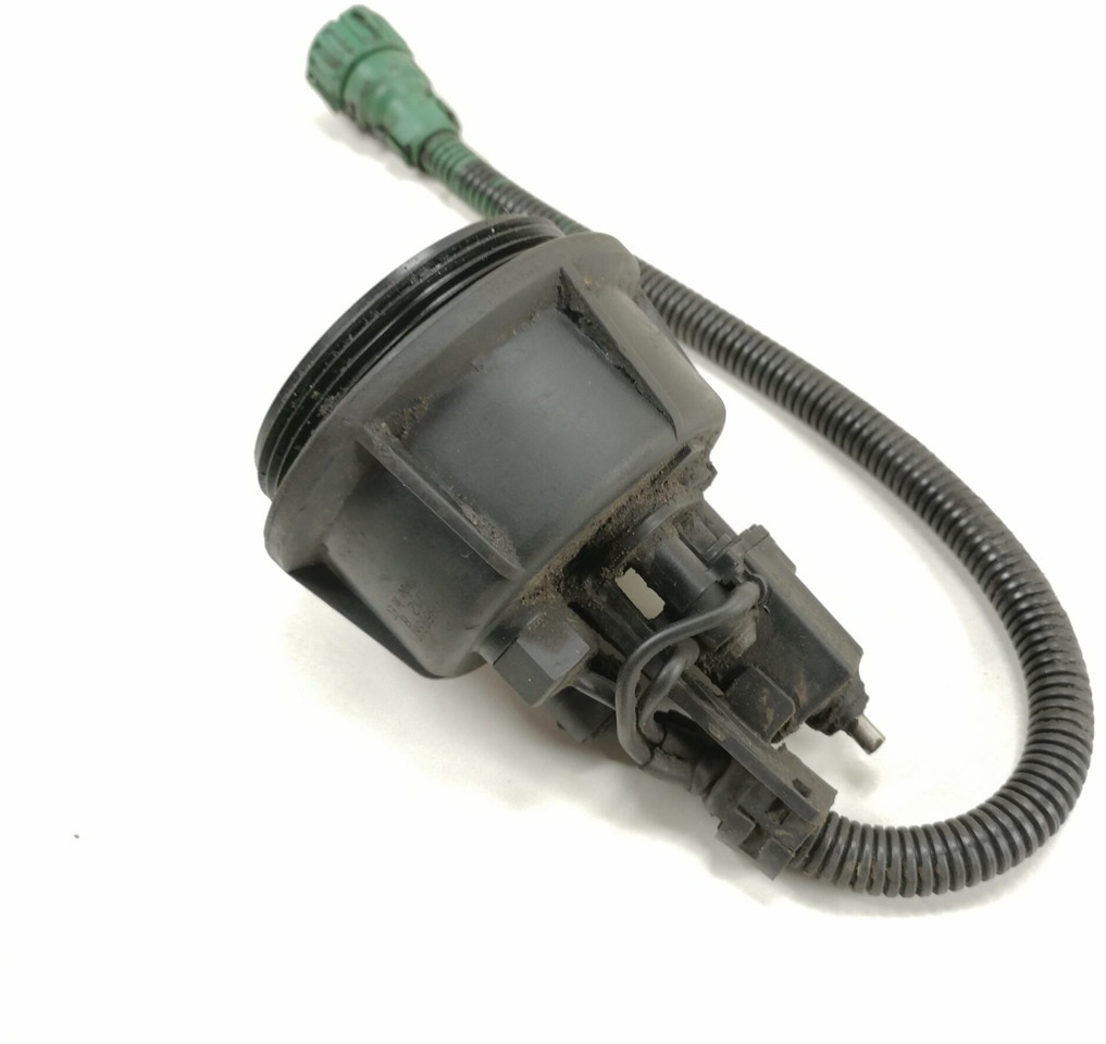 Volvo Kütuse separaatori kaas 20869387 - Kraftstofffilter für LKW: das Bild 4 Volvo Kütuse separaatori kaas 20869387 - Kraftstofffilter für LKW: das Bild 4
