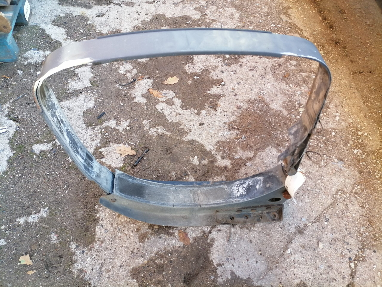 Volvo Kütusepaagi kandur, Volvo 20721537 - Kraftstofftank für LKW: das Bild 5 Volvo Kütusepaagi kandur, Volvo 20721537 - Kraftstofftank für LKW: das Bild 5