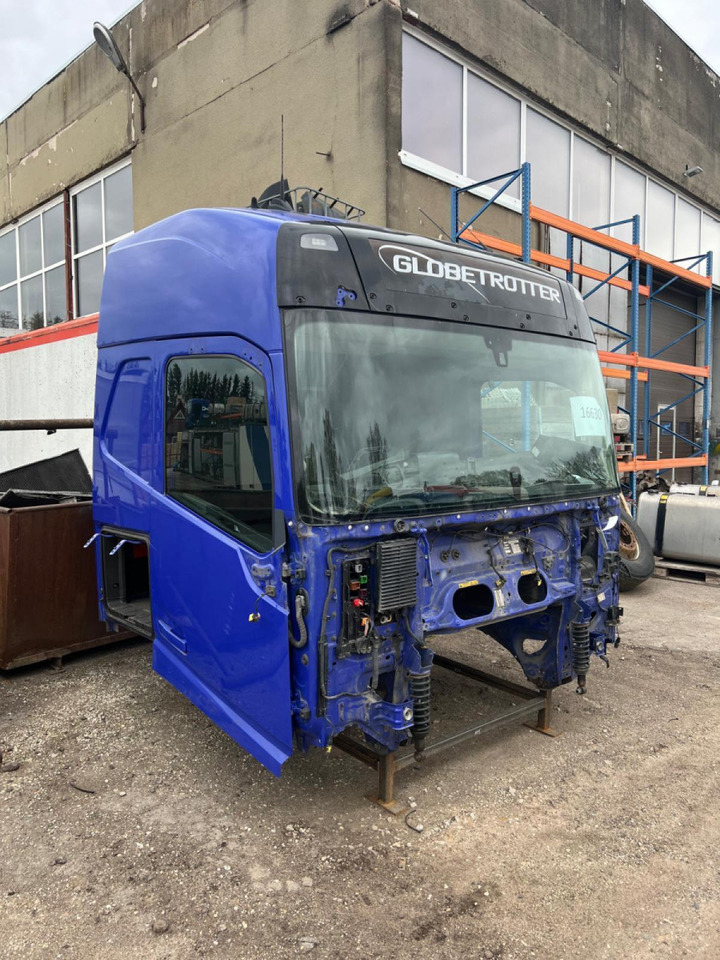 Volvo Volvo cab 85135364 - Fahrerhaus und Interieur für LKW: das Bild 2 Volvo Volvo cab 85135364 - Fahrerhaus und Interieur für LKW: das Bild 2