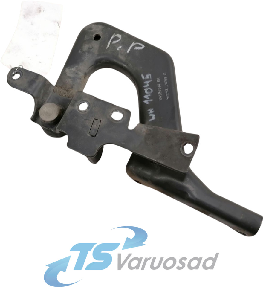 Volvo lower grille carrier hinge 84104144 - Kühlergrill für LKW: das Bild 1 Volvo lower grille carrier hinge 84104144 - Kühlergrill für LKW: das Bild 1