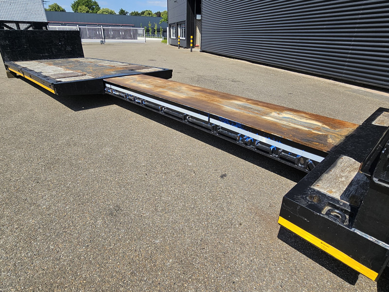 MEUSBURGER MPG 3 / LOW BED / EXTENDABLE / 3 x STEERING AXLE - Tieflader Auflieger: das Bild 2 MEUSBURGER MPG 3 / LOW BED / EXTENDABLE / 3 x STEERING AXLE - Tieflader Auflieger: das Bild 2